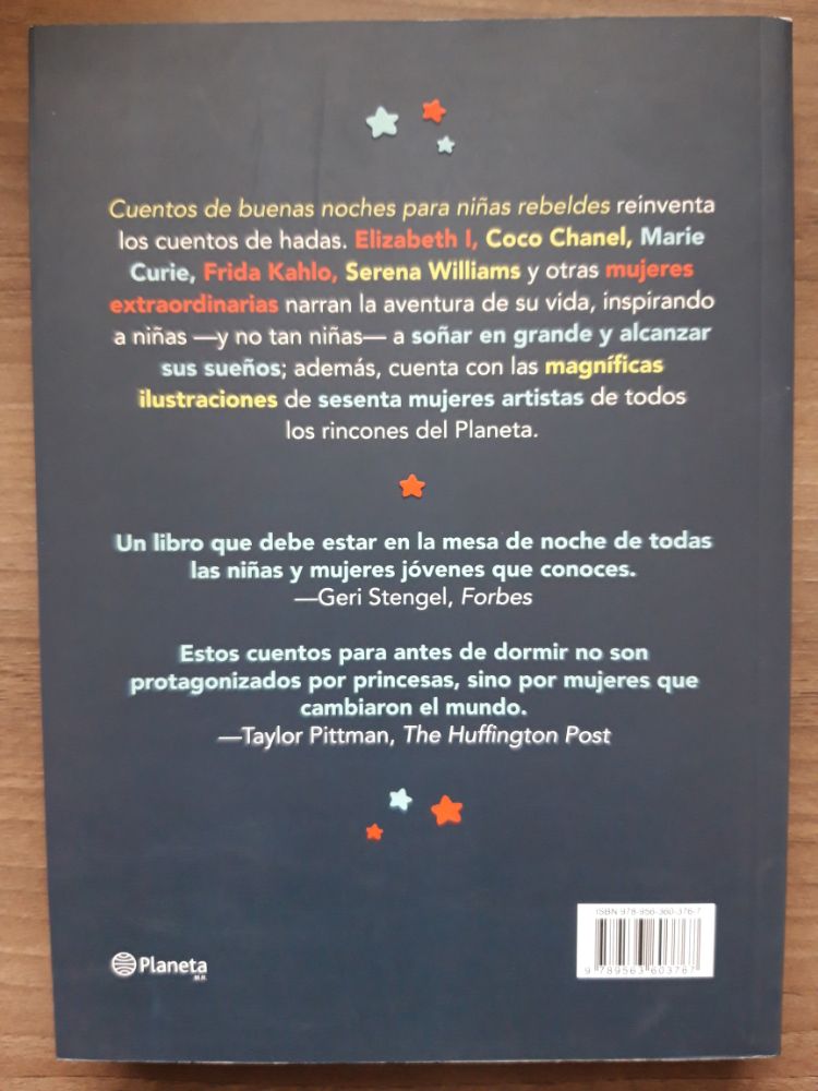 Cuentos de buenas noches para niñas rebeldes ‣ Bookfail Chile